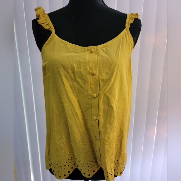 URBAN Romantics Other - Yellow Lace Strap Sleeveless Top